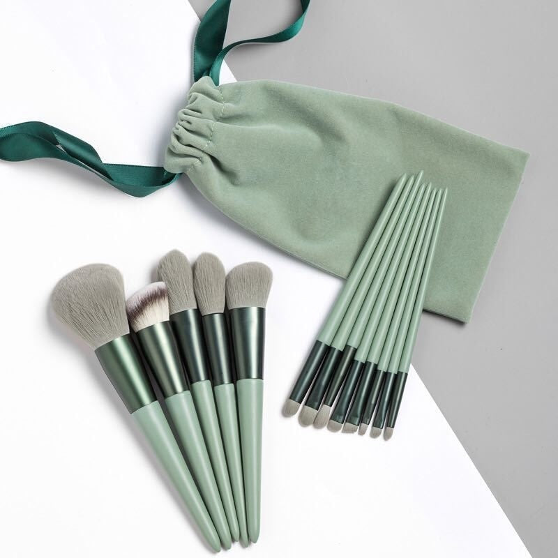 Holly Leaf Makeup Brushes Suit Soft Hair